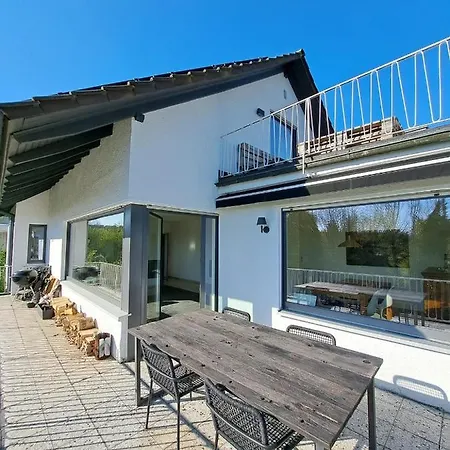 Semesterbostad Ferienhaus Blau